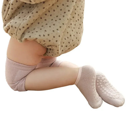 Wellichor™ Baby Knee Pad Socks – Non-Slip Crawling Set for Boys & Girls